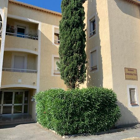 Beau T2 Avec Jardin Frejus Plage Экстерьер фото