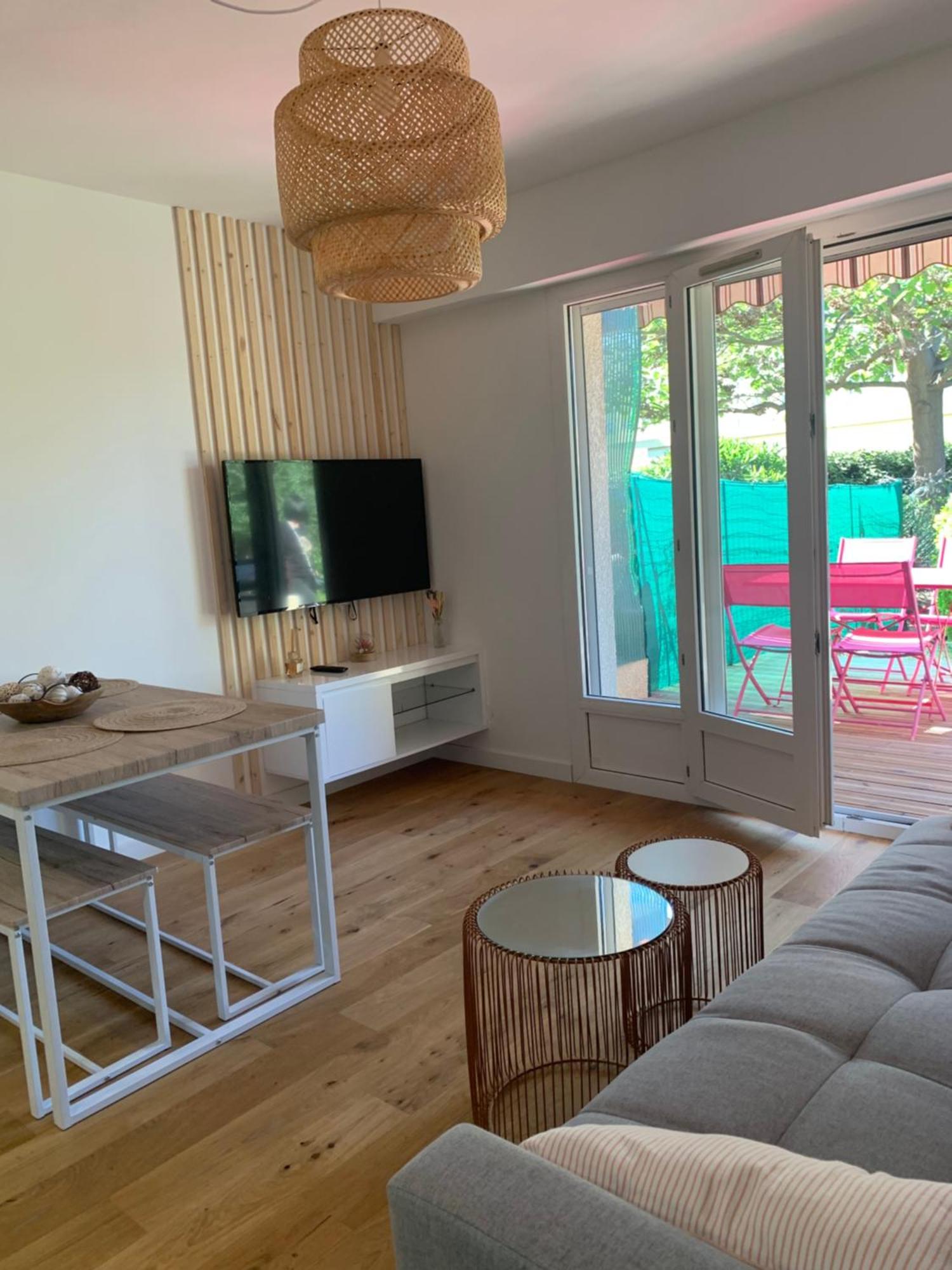 Beau T2 Avec Jardin Frejus Plage Экстерьер фото