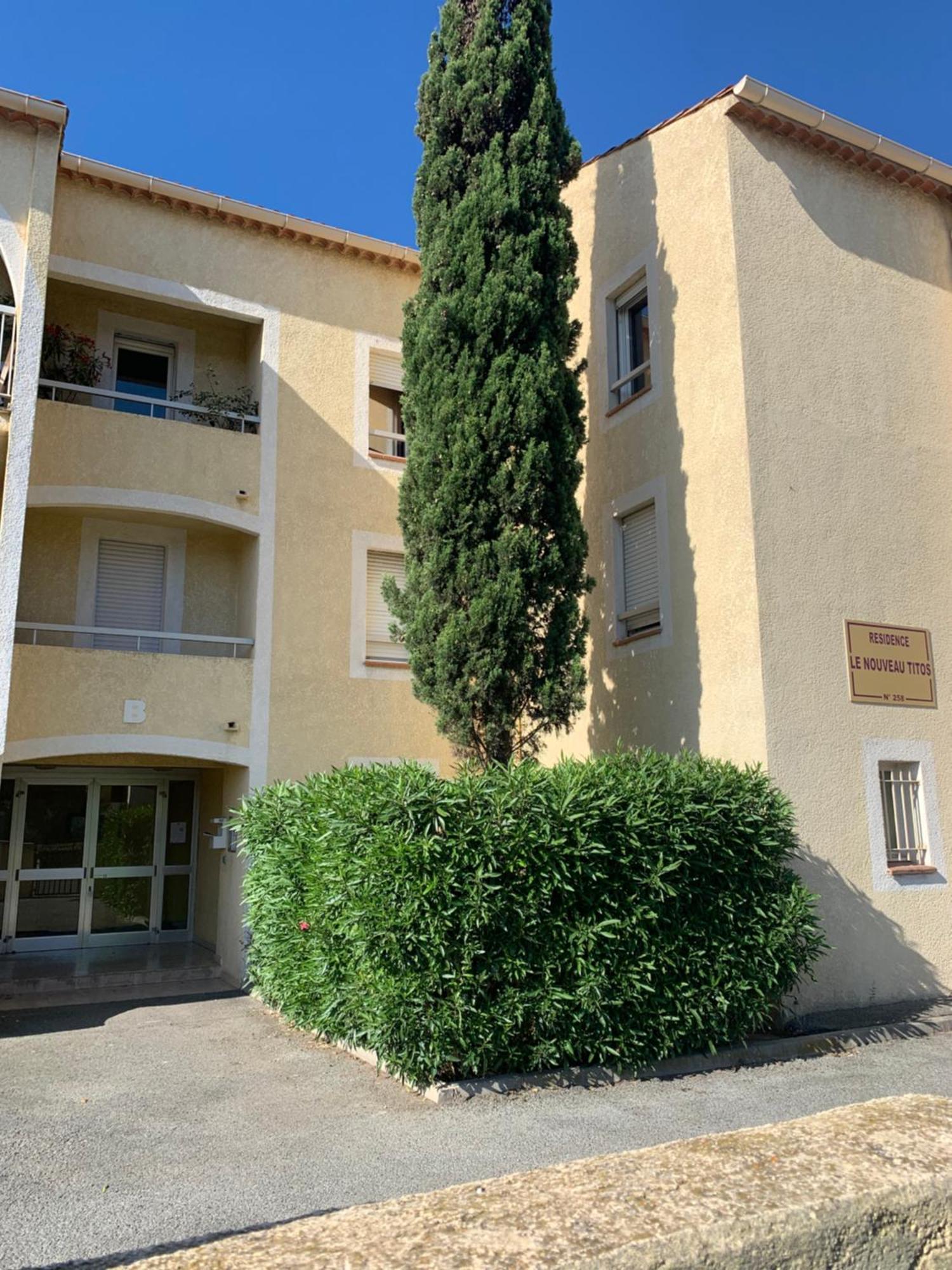 Beau T2 Avec Jardin Frejus Plage Экстерьер фото